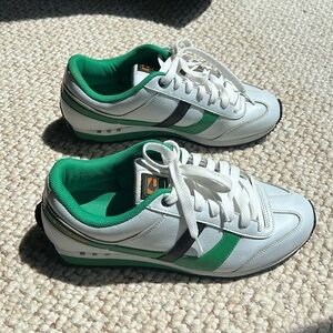 Globe Pulse sneakers men’s size 12
